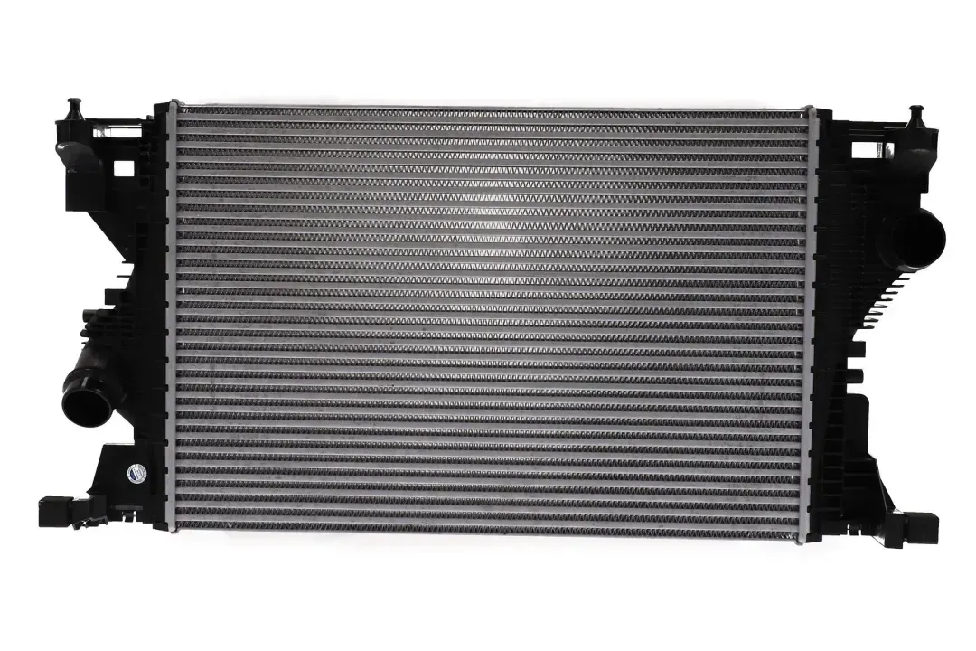 a2475000100   charge air cooler (2)
